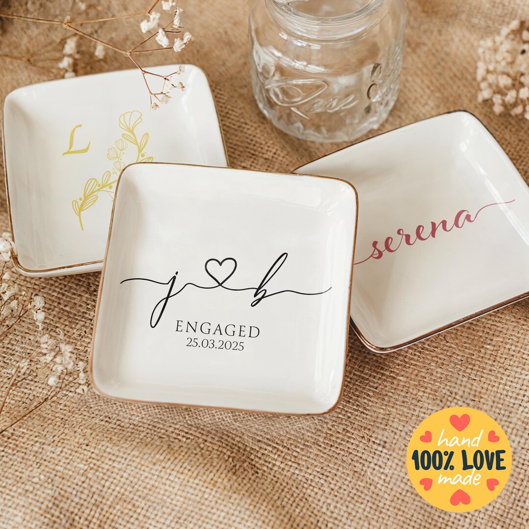 Custom Engagement Ring Dish, Personalized Wedding Gift - Etsy