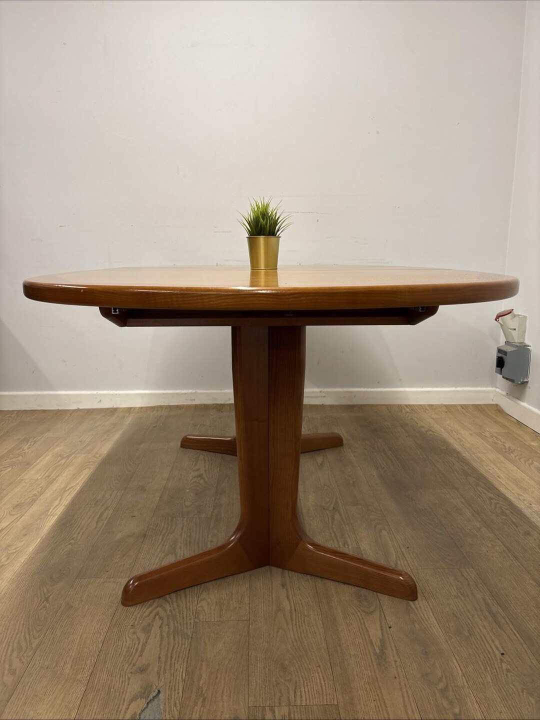 Vintage G Plan Extendable Dining Table – Teak Veneer, Mid-century ...