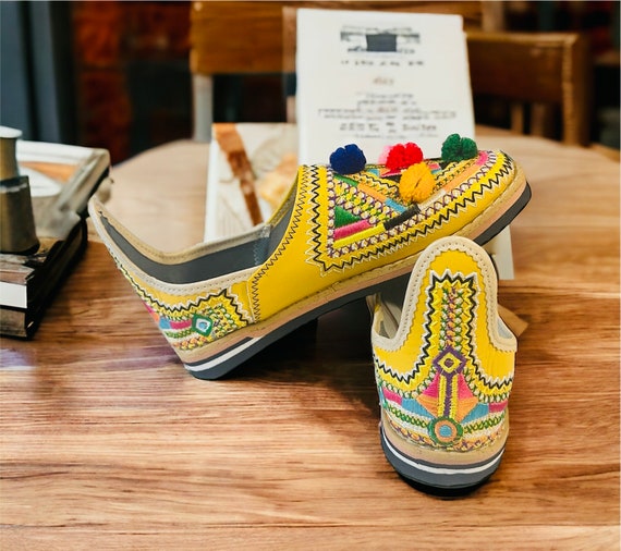 Ciabatte etniche shop