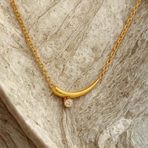 Dainty 18K Gold Crescent Necklace: Zircon Minimalist Jewelry