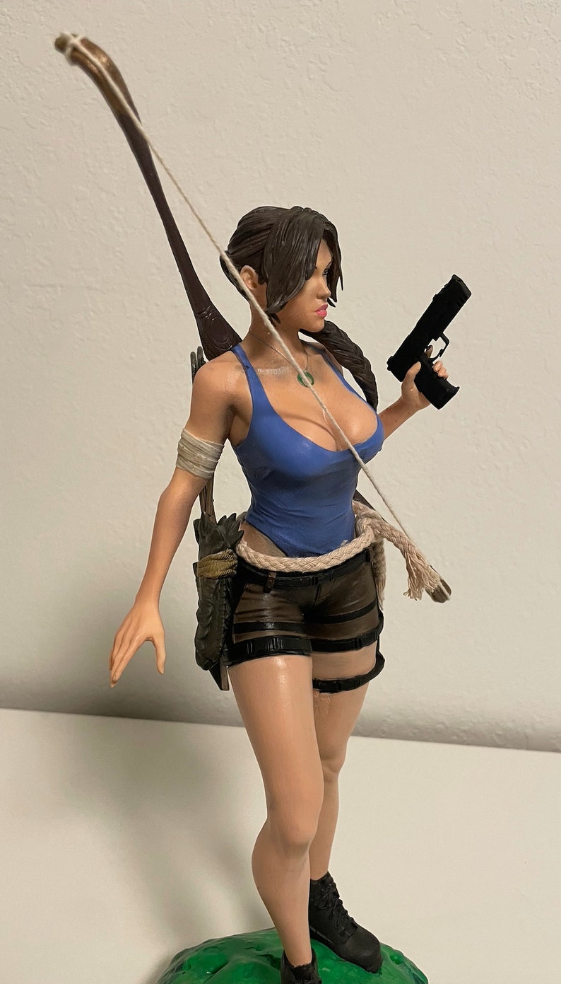 LARA CROFT Tomb Raider Harzfigur 14 Bild 3