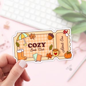 Cozy Book Club Admit One Ticket Aufkleber / Bücherwurm Aufkleber / Buch Liebhaber Geschenk / Bücherwurm Merch / Kindle Aufkleber / Herbst / Lese Liebhaber