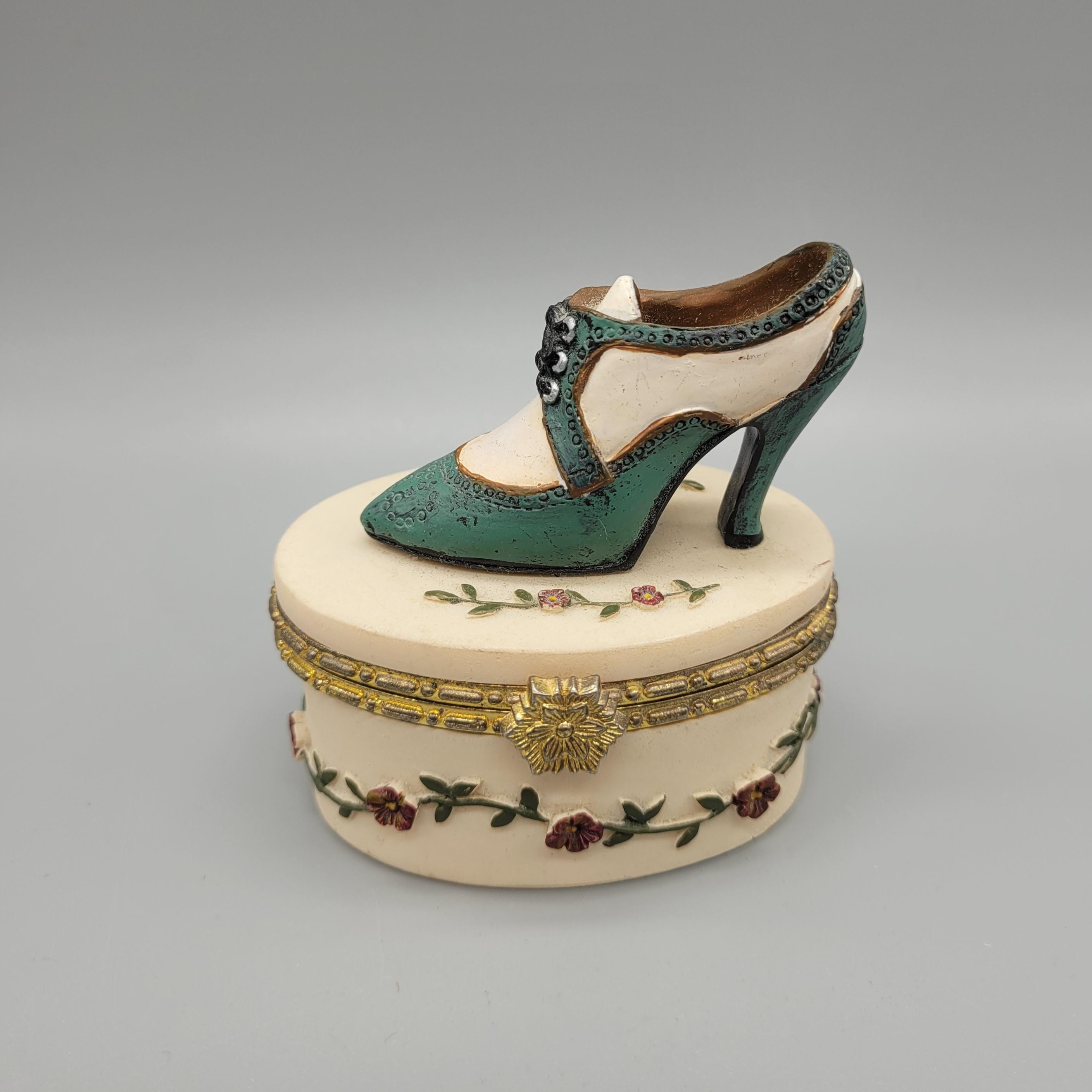 オフィス家具 Shoes box 3 door Gray Green Blue Antique Shoes box 3 door Gray Green Blue Antique 【公式通販】