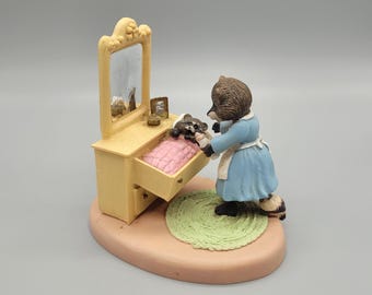 Adorable Hallmark Tender Touches Raccoons Figurine (1998)
