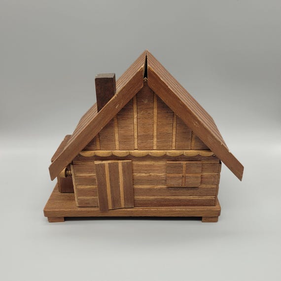 Vintage Music Box Cigarette Holder – 1950s Japanese House (AS IS)