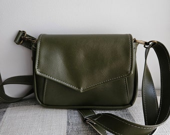 Olive green vinyl crossbody/shoulder bag