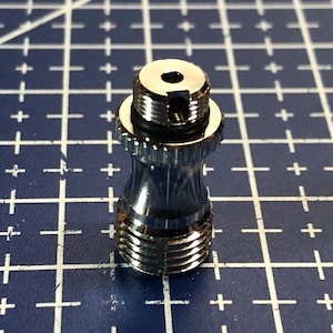 Airbrush adapter M7-.5 to 1/4" pipe thread. Please read, new product versions.