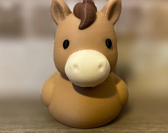 Pato caballo / Figura impresa en 3D / Pato crucero / Pato para salpicadero / Decoración para salpicadero de coche / Regalo de intercambio de patos / Pato coleccionable