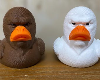 Pie Grande y Pato Yeti - Figura impresa en 3D - Decoración para el salpicadero del coche - Regalo ideal para amantes de los cruceros - Artículos de colección