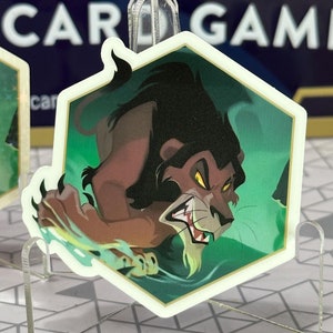 Lorcana Scar l Heartless Hunter Decalcomania promozionale incantata / Azurite Sea / Il re leone / Smeraldo / Regalo divertente / Adesivo in vinile impermeabile / Deck