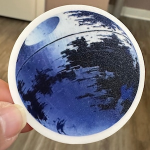 Death Star-sticker | Sticker | De vonk van de opstand | Star Wars Unlimited SWU | Dat is geen planeet | Sith-basis | Waterdicht | Vinyl: