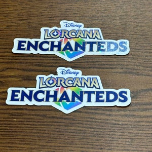 Decalque de vinil Lorcana Enchanted Label | Adesivo | Presente | Ótimo para pastas comerciais | Cartões de estoque | Jogos de cartas colecionáveis | Organização | TCG
