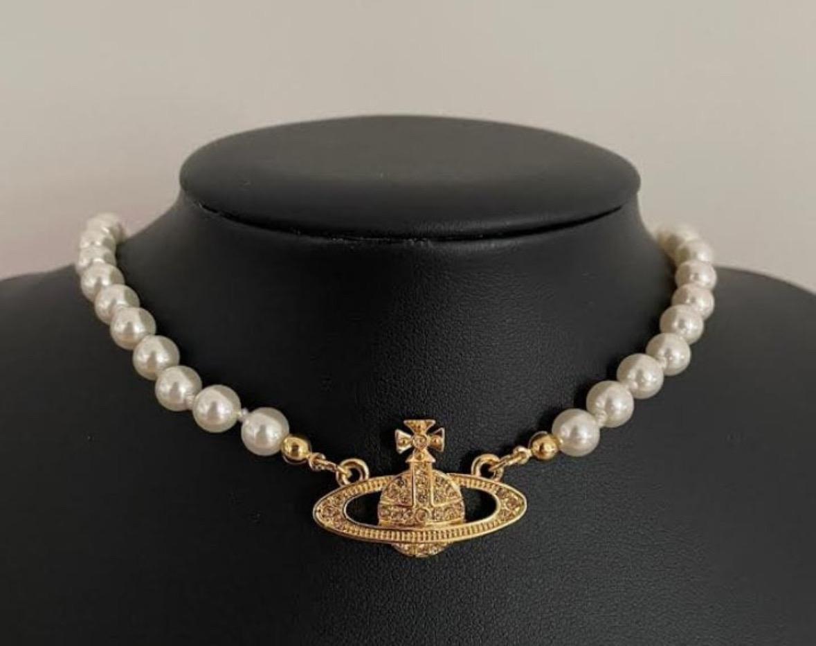 Vivienne Westwood Gold Pearl Choker Necklace Mini BAS Relief