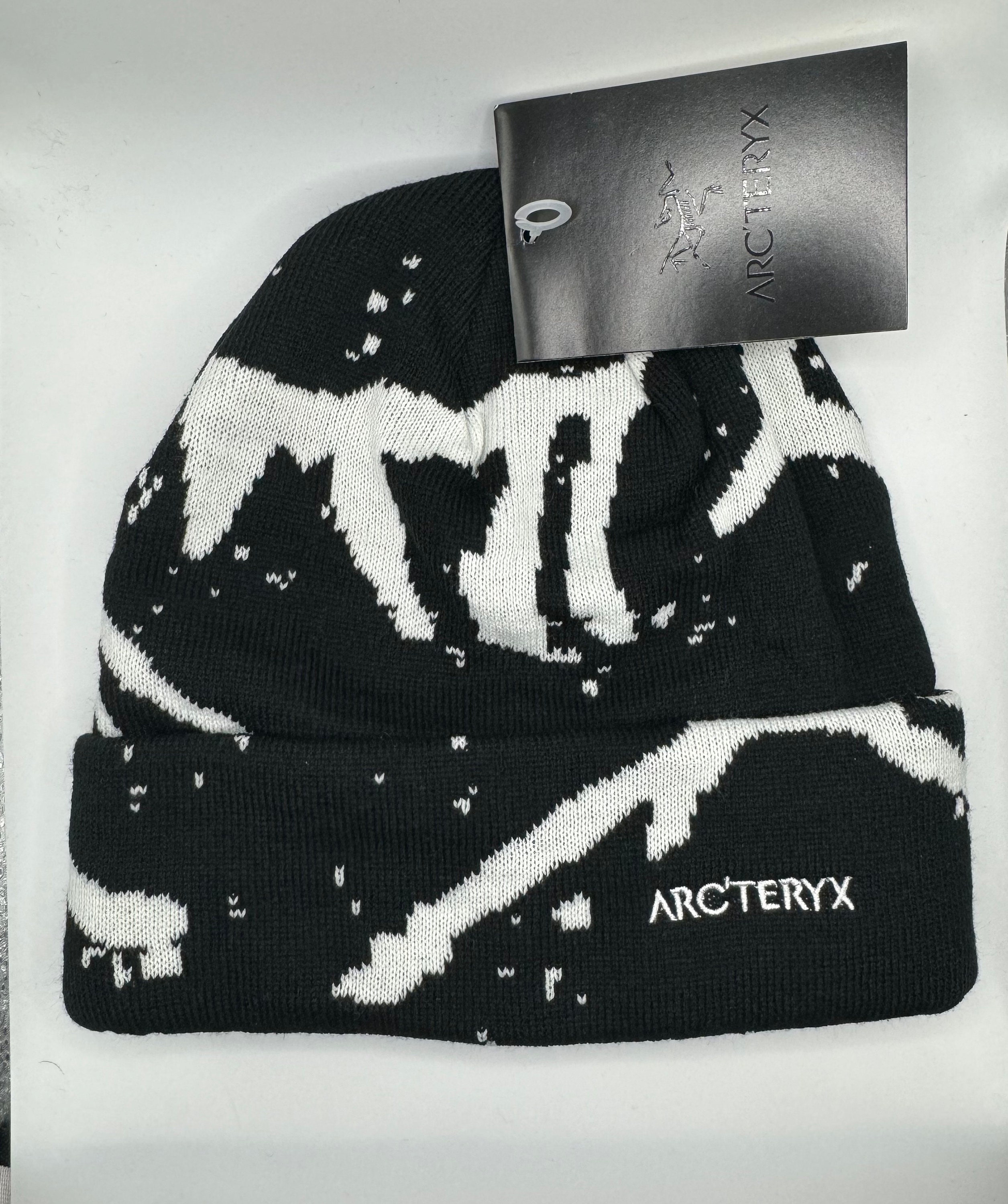 Arc'teryx Grotto Beanie Black - Etsy