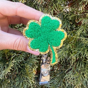 St Patrick’s Day Badge Reel, St Patty’s Badge Reel, Clover Badge Reel, Glitter Badge Reel, Four Leaf Clover Badge Reel