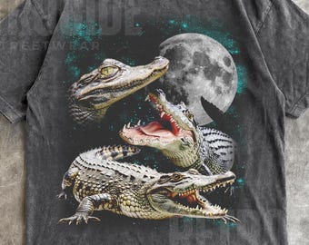 Three Crocodile Moon Vintage 90s Graphic T-shirts, Vintage Crocodile Nature Tee, Crocodile Lovers, Funny Weird Graphic 90s Aligator Tee R139