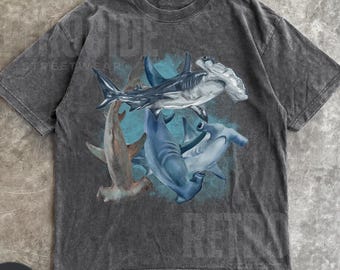 Hammerhead Shark Vintage Graphic Tee, Retro Ocean Lover T-Shirt, Funny Shark Shirt, Marine Biology Gift, Oversized Sea Creature Tee R64