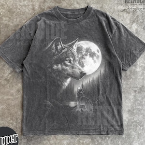 Vintage Wolf 90s Halftone Shirt,Wolf Lovers Retro Moon Tee, 2000s Nature Moon Alpha Shirt,Nostalgia Unisex Oversize Tee,Wolf Lover Gifts R72