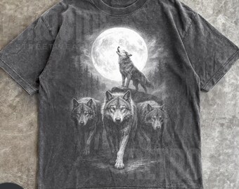 Wolf Vintage 90s Graphic Style Comfort Colors Tee,Grunge Retro Wolf Faded Tee,Wild Nature Wolf Howling Moon Y2k Gothic,2000s Wolf Shirt R245