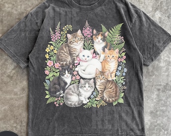 Cute Kitten Graphic T-Shirt, Vintage Cat Lover Tee, Comfort Colors® Vintage T-Shirt, Retro Floral Kitty Top, Aesthetic Cottagecore Gift R721