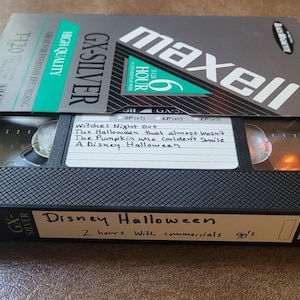 VHS Tape Disney Halloween Cartoni animati con spot pubblicitari anni &#39;90