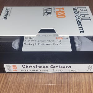 VHS Tape Christmas shows cartoons 1986 with Charlie Brown Mickey Commercials videocassette