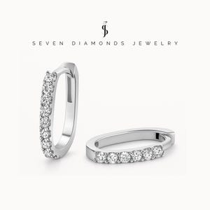 Aros de diamantes Huggies - Plata 925 / Micropavé, modernos, impermeables e hipoalergénicos, con delicados cristales
