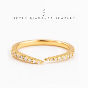 Adjustable Diamond Ring - 925 Silver / Hypoallergenic & Waterproof