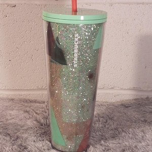 Gobelet froid en forme d&#39;arbre de Noël scintillant 2020 (24 oz) exclusif à Starbucks