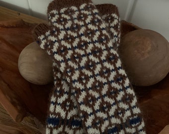 Wool fingerless