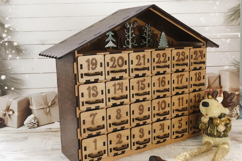 Wooden advent calendar with 24 drawers - view from angle