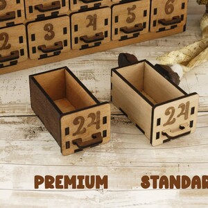 Christmas calendar - drawer comparison. Standard vs Premium