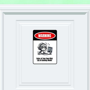 Door Sign for Gamer Girl Bedroom - Gift for Video Gamers Lovers - Custom Sign & Decor