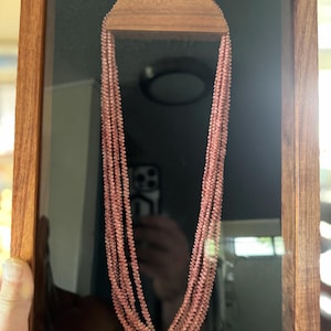 Scatola delle ombre espositiva in koa hawaiano. 10-16-2 Esponi il tuo splendido Ni'ihau come dichiarazione d'arte e pezzo di conversazione. Solo scatola delle ombre in koa