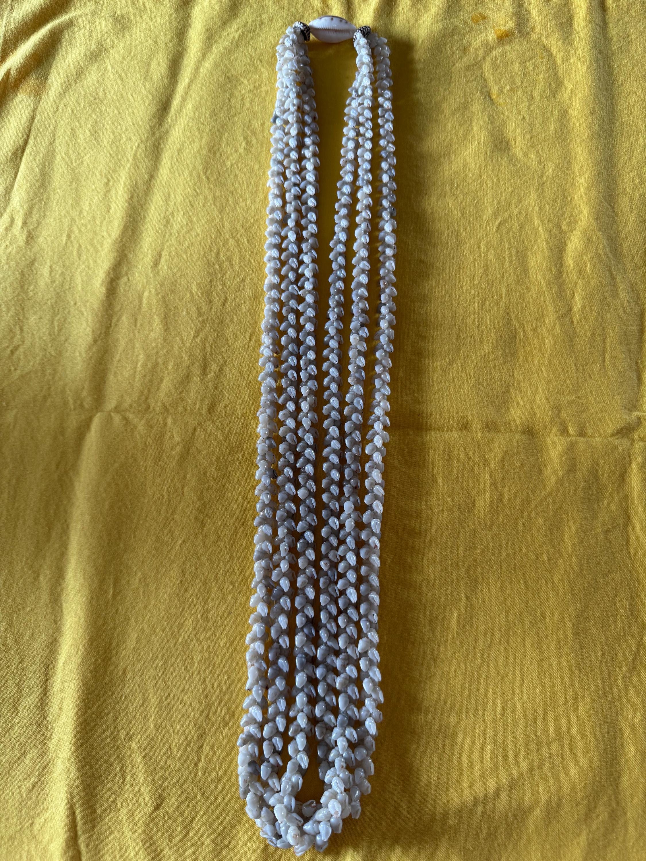Niihau shell lei - Etsy 日本 Niihau shell lei - Etsy 日本