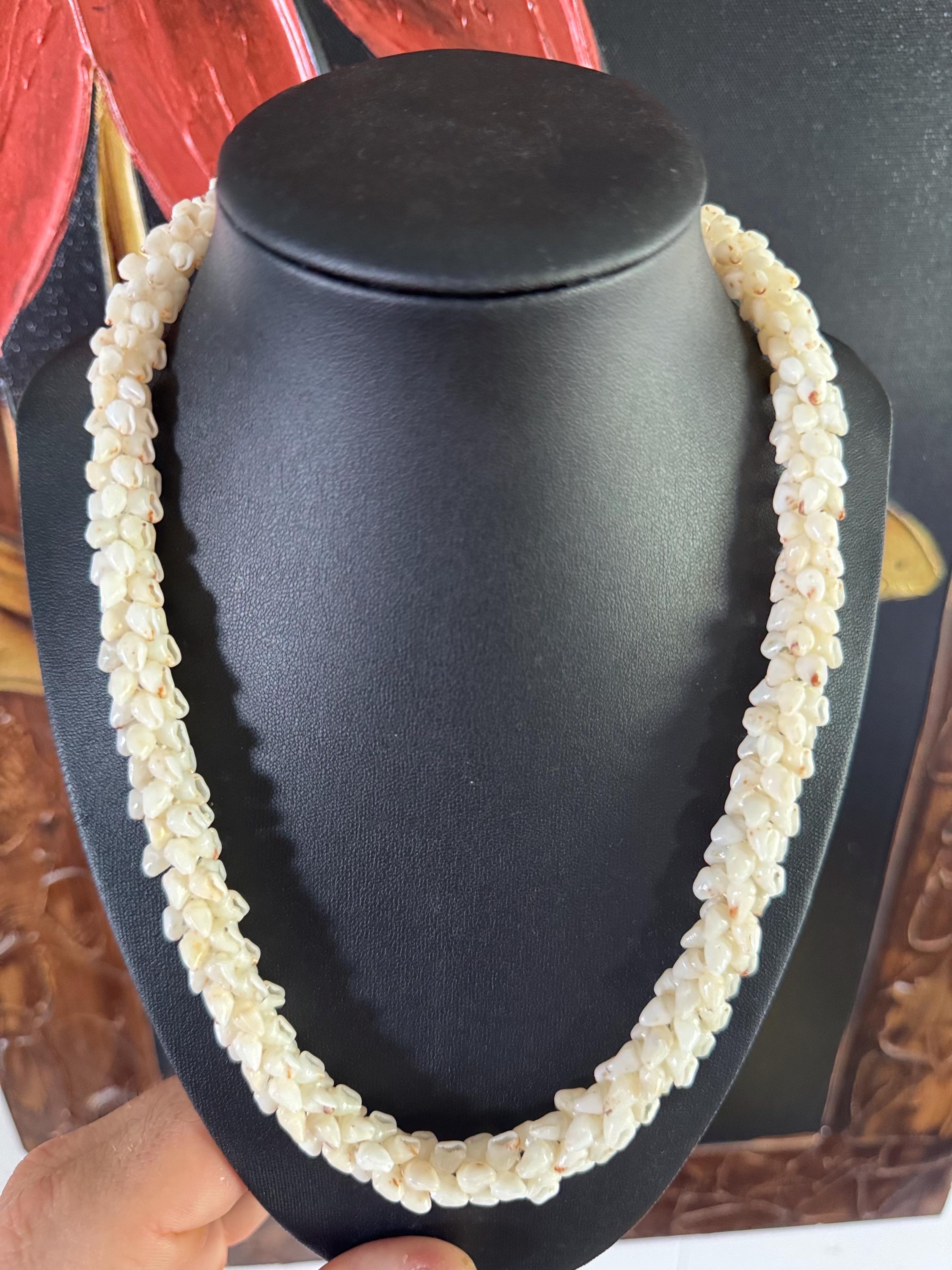 100% 本物のニイハウ シェル レイ ジュエリー、ダブル ピカケ 22