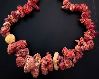 Red Coral Natural Antique Necklace, Spectacular necklace of unpolished Red Coral, Large Size 163 gr! 815 ct  Vintage Italian Coral deco