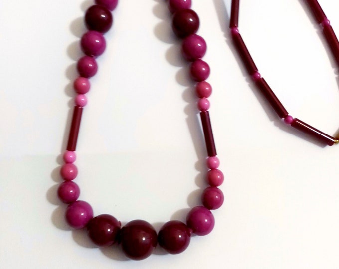 Featured listing image: Vintage Necklace, long necklace 70s plastic plum beads degradé, mood design necklace,