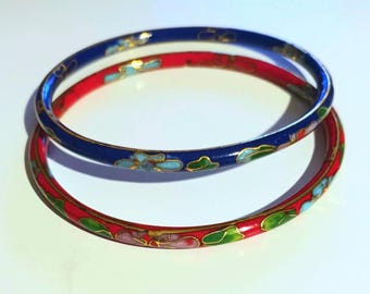 Two Cloisonne Vintage Bangle Enamel bracelets, Floral Design Red and blue, bohemian style