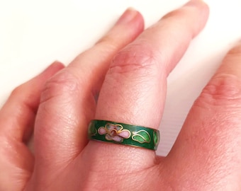 Vintage Cloisonne Ring, enameled, floral flower Cherry Blossom, Green Gift Alliance Cloisonne Green enamel  flower ring Size 8