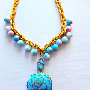 Cloisonne Necklace, pendant enameled, floral Vintage in blue turquoise and pink color Gold plated Bohemian style