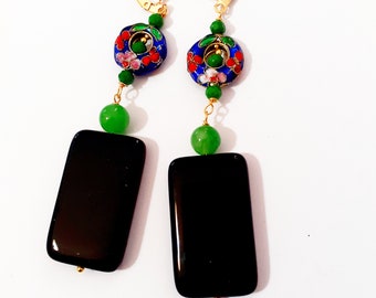 Maxi earrings in black glass and vintage cobalt blue enameled cloisonne. 24k gold plated clasps 20's style