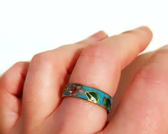 Vintage Cloisonne Ring, enameled, floral flower Cherry Blossom In Color Turquoise Blue Size 8