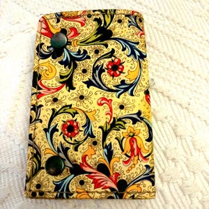 Llavero, guarda llaves de piel original de Italia Venecia, con patron de dibujos tradicionales italianos. Diseño Vintage