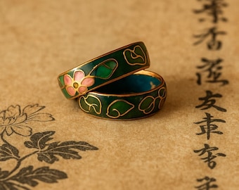 Vintage Cloisonné Rings Set, Floral Enamel Bands, Size US 8