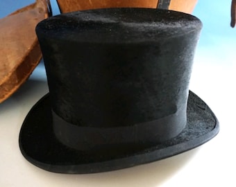 Top hat, Antique fur, leather from Germany 1900 Victorian hat, Opera. Luxury quality. With Hatbox Original  Size M