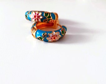 Cloisonne hoop Earrings, enamel earrings in emerald Blue Turquoise color, Cloisonne earrings, floral gold plated