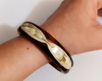 Spectacular bracelet, vintage 70's celluloid bracelet, galatite tortoiseshell and beige Bangle Mood style