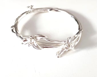 Spectacular vintage Art Nouveau bracelet plated in sterling silver Floral Magnolia bracelet, wedding jewelry bracelet romantic style