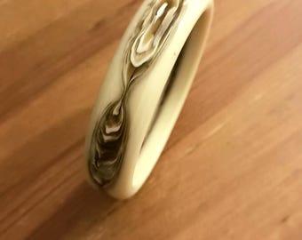 Spectacular bracelet, vintage 70's celluloid bracelet, galatite tortoiseshell and beige Bangle Mood style
